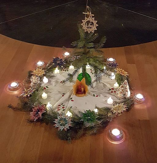 Mitte Weihnachten 2024