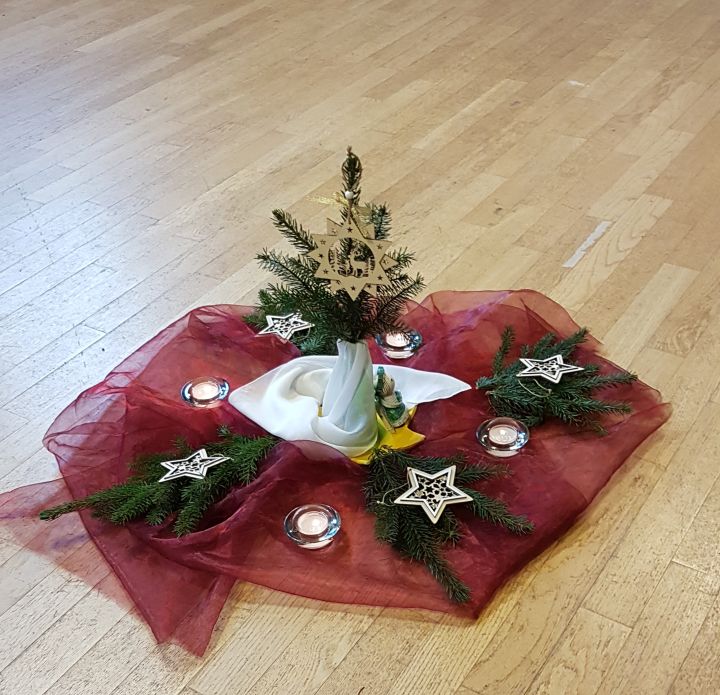 Mitte Weihnachten 2025